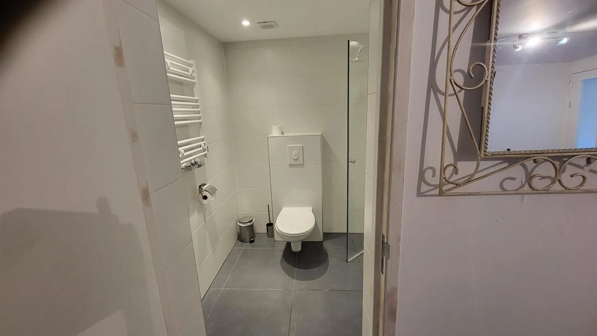 Bnb Souterrain Amsterdam Bed & Breakfast